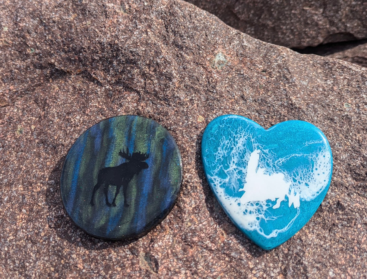 Resin beach magnet