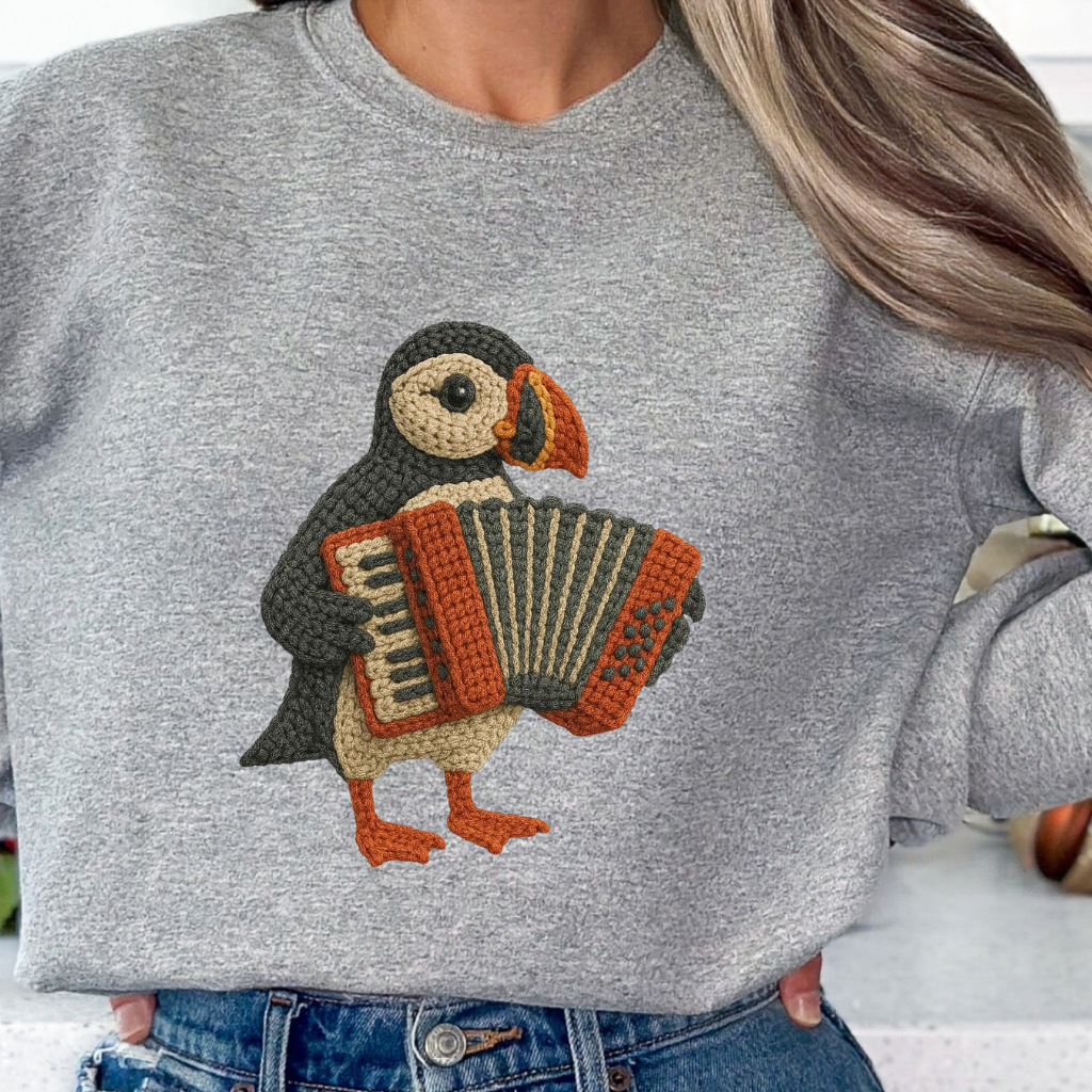 HOLIDAYS 2025 - Faux Crochet Accordion Puffin CM2526