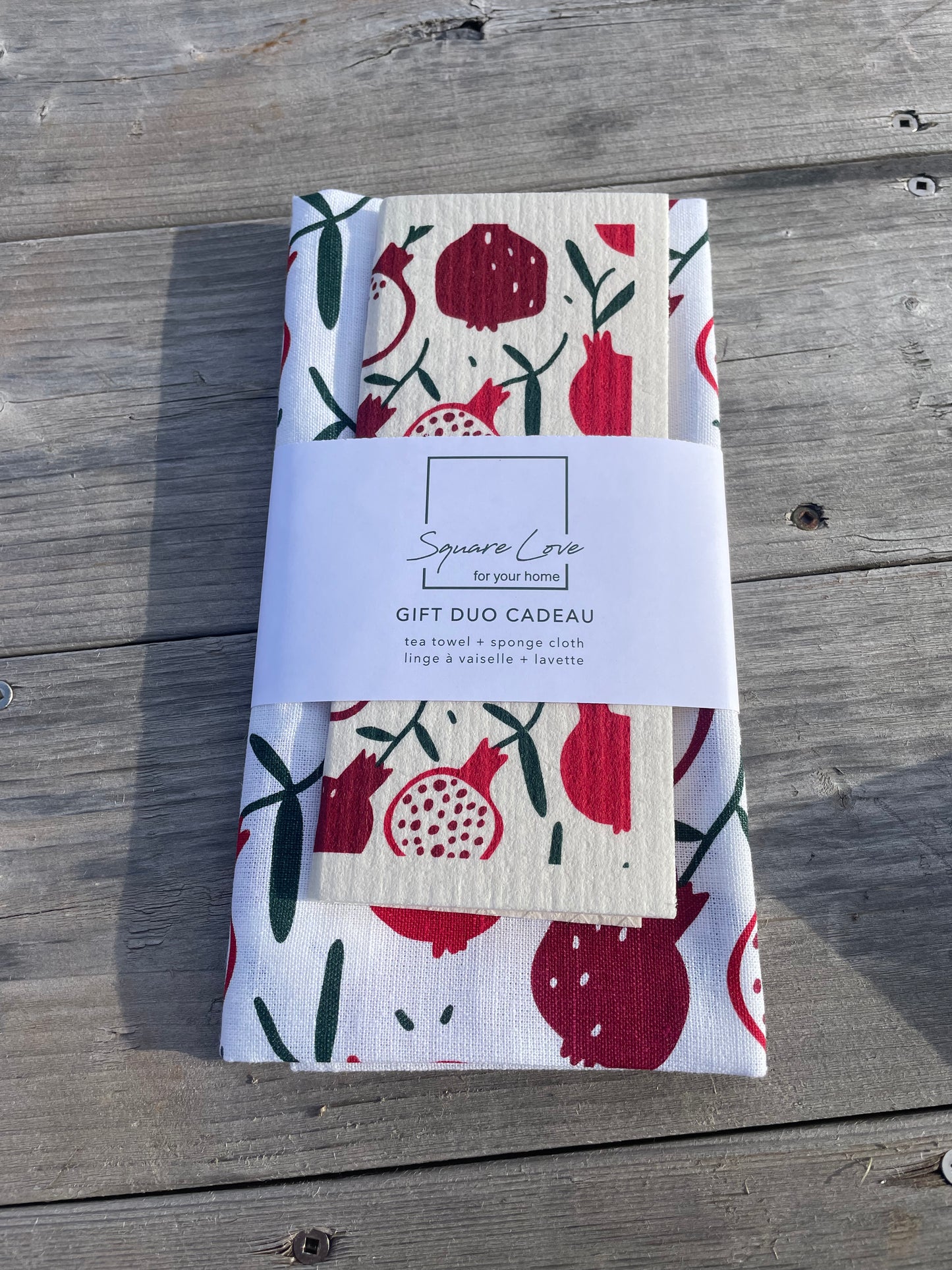 Pomegranate Christmas Gift Duo | 1 Tea Towel + 1 Sponge Cloth