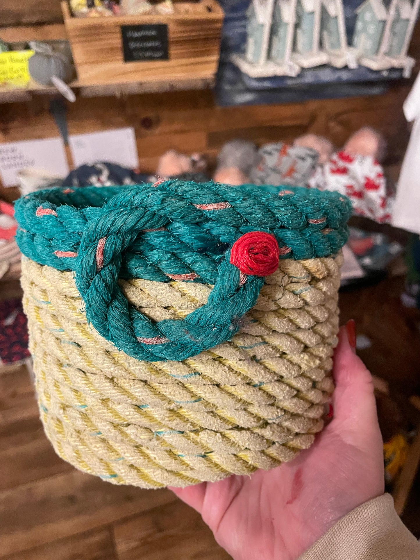 Recycled Fishing Rope Basket (Med)