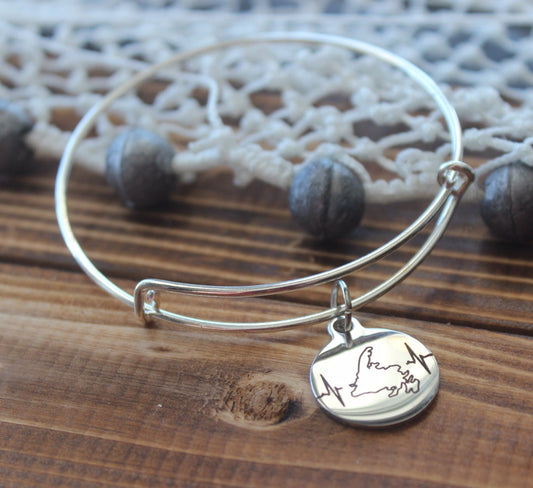 WHOLESALE Newfoundland Heartbeat Bangle