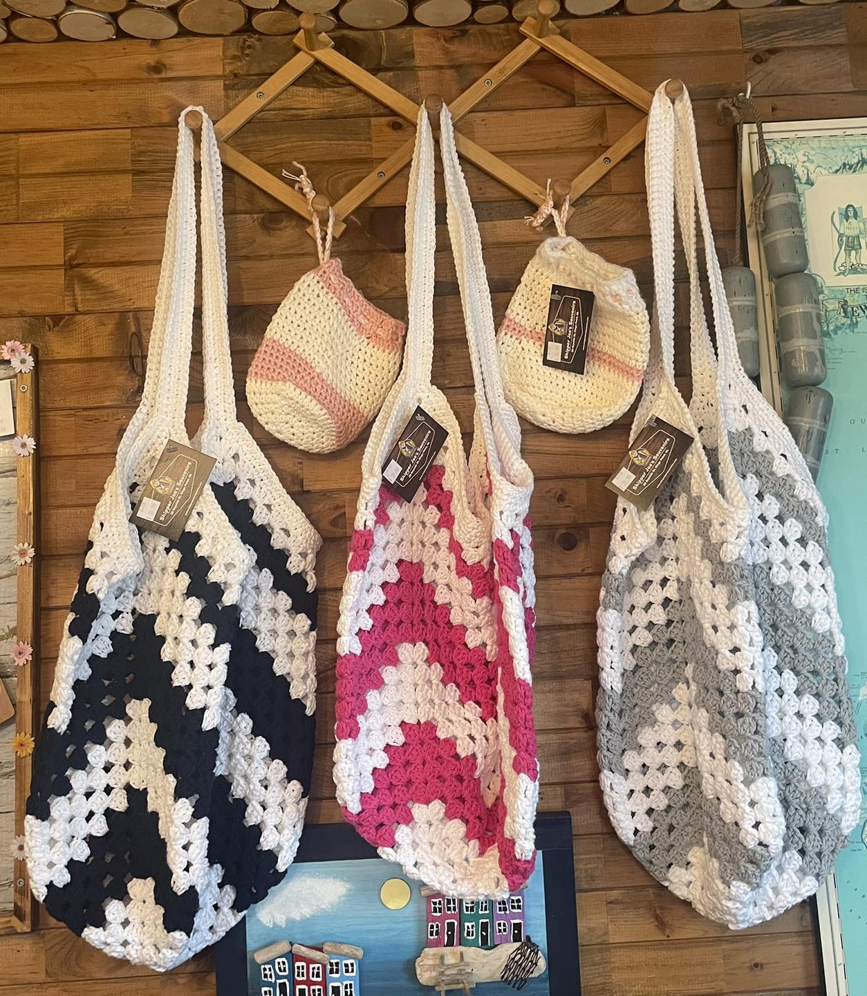 Adult crochet chevron bags