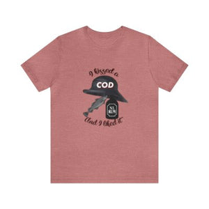 Screeched in Newfoundland Unisex T-shirt - I kissed a cod & I liked it