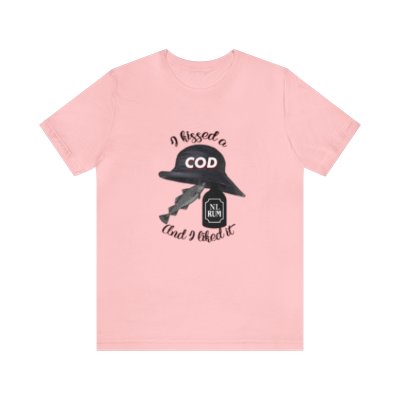 Screeched in Newfoundland Unisex T-shirt - I kissed a cod & I liked it