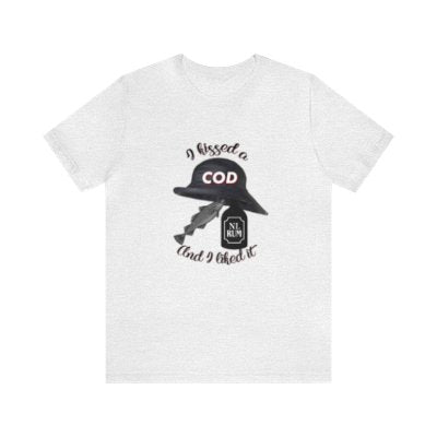 Screeched in Newfoundland Unisex T-shirt - I kissed a cod & I liked it