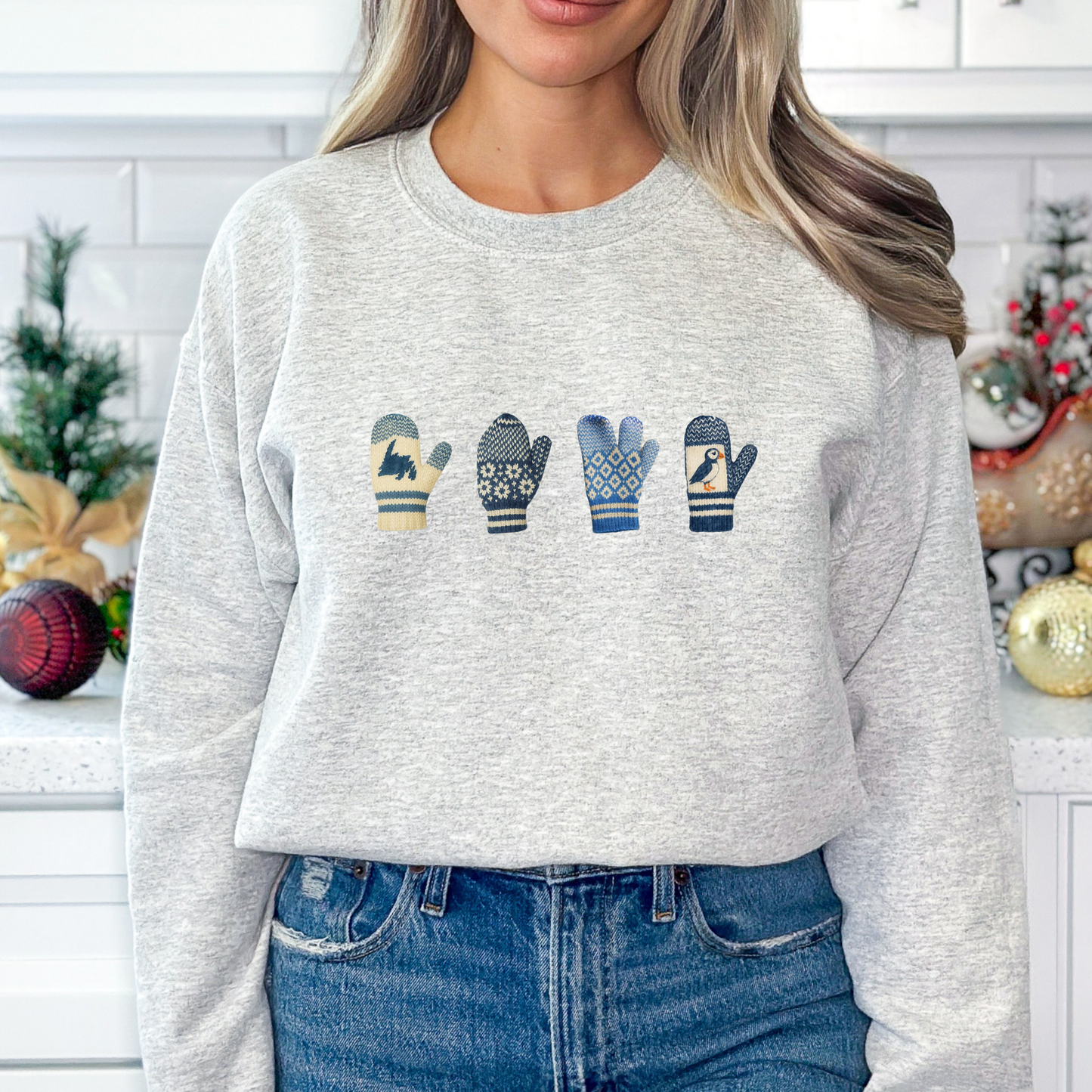 HOLIDAYS 2025 - Newfoundland Mittens Row CM2514