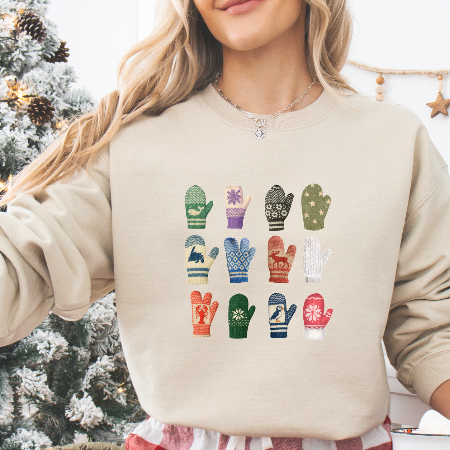 HOLIDAYS 2025 - Newfoundland Mittens CM2513