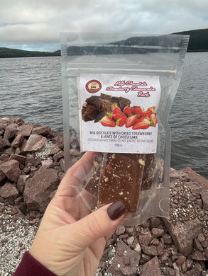 Strawberry Cheesecake Bark - Newfoundland Chocolate Company 100g