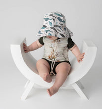 Load image into Gallery viewer, Newbornlander Floppy Baby Hat