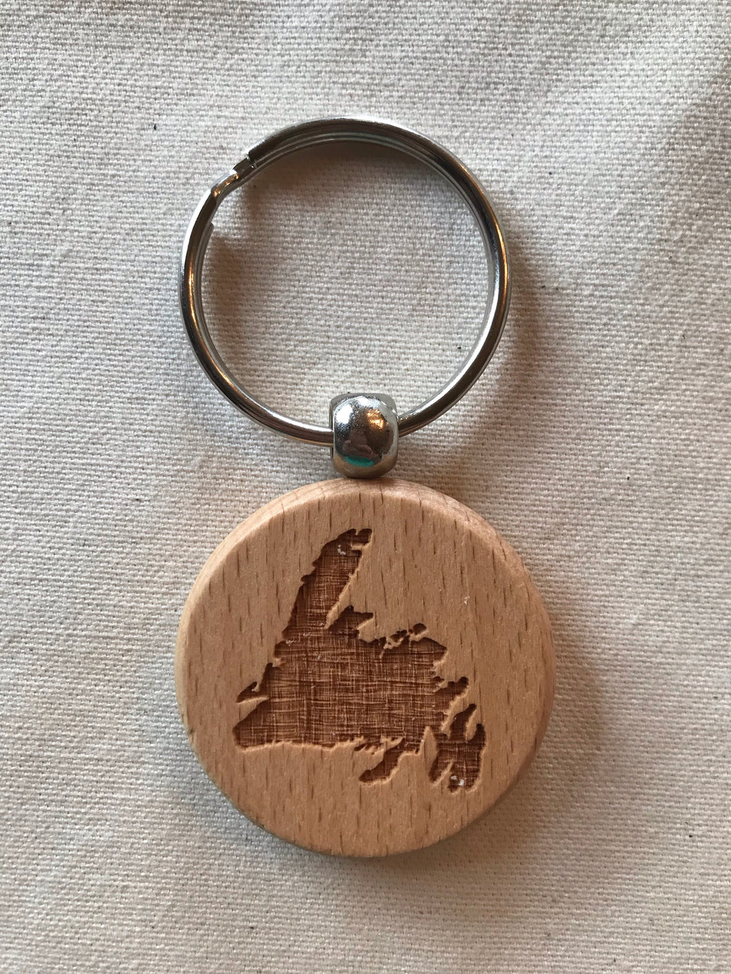 Laser Engraved Keychain - Round Newfoundland
