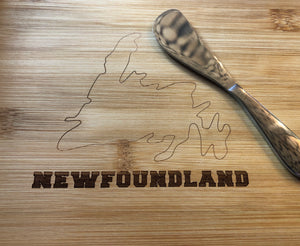 Newfoundland Cutting board Cheese board & Spreader Set