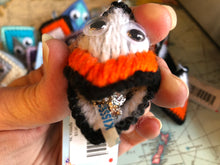 Load image into Gallery viewer, Puffin Newfoundland Kisses