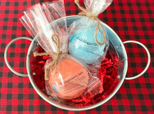 Small Bath Bomb Gift Basket - Blueberry / Partridgeberry
