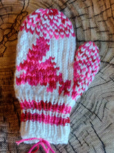 Load image into Gallery viewer, Child Newfoundland Map Mittens